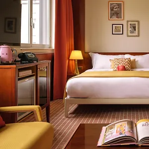 https://max-brown-missori-part-of-sircle-collection.italymilanhotels.net
